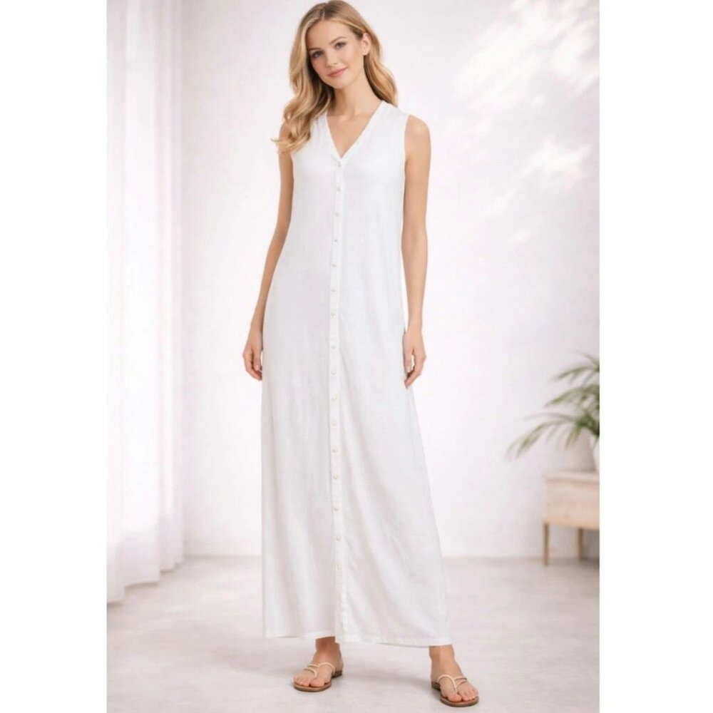 525 America Sleeveless White Maxi Dress Large NWT